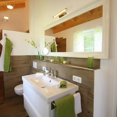 Haus Chiemsee-blick غشتات أم كيمزي